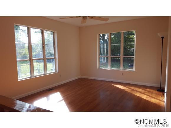 149 Sycamore Drive - Photo 11