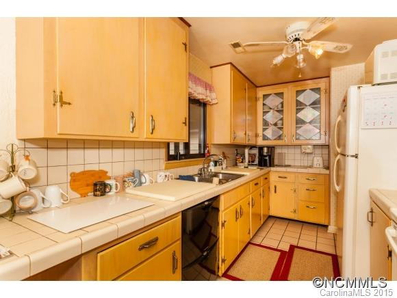 17 Dogwood Terrace - Photo 5
