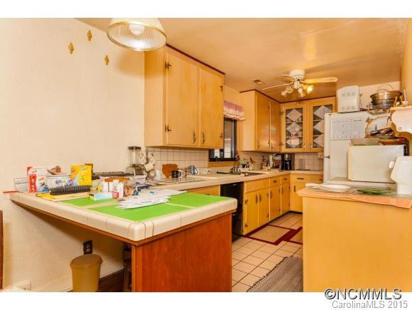 17 Dogwood Terrace - Photo 6