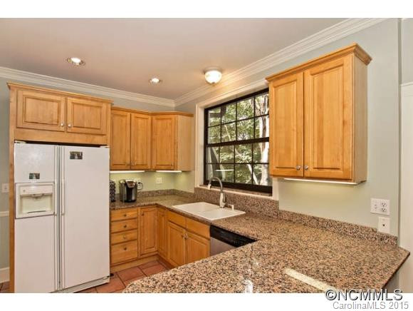 170 Kimberly Avenue - Photo 8