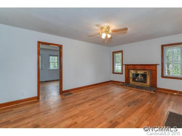 15 Sandhurst Drive - Photo 6