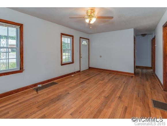 15 Sandhurst Drive - Photo 8