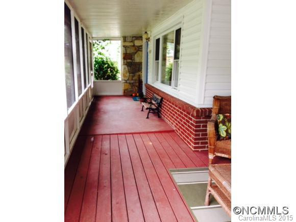 1511 Ridgewood Boulevard - Photo 11