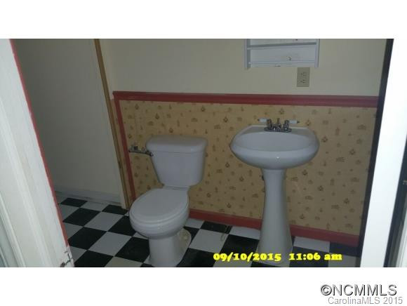25 Troy Court - Photo 9
