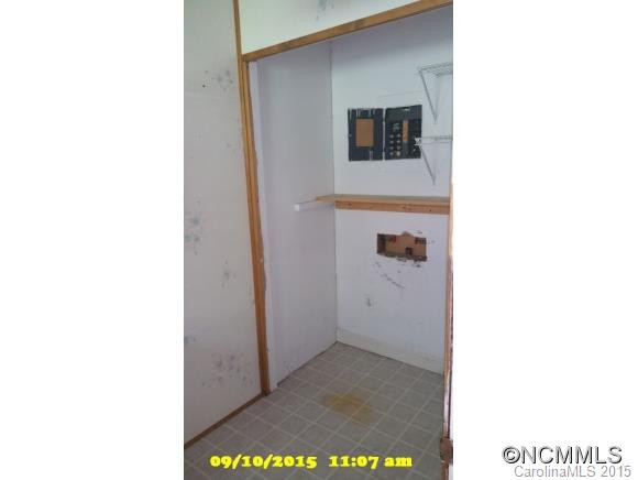 25 Troy Court - Photo 10