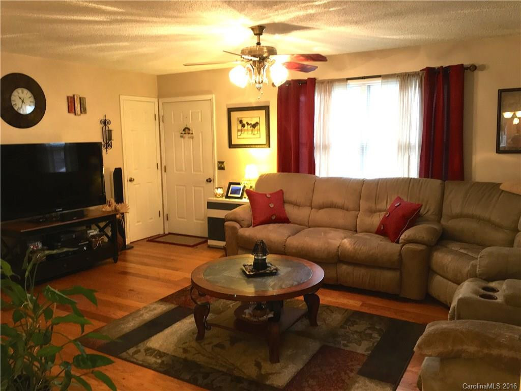 89 Brook Haven Drive - Photo 8