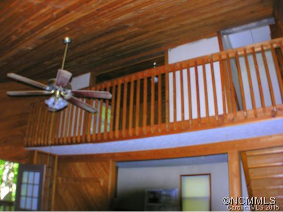  - Photo 3