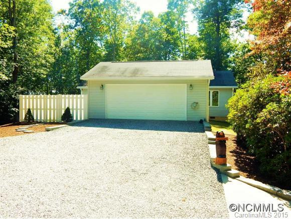 35 Sweet Briar Road - Photo 2