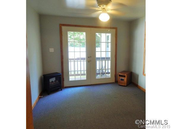 35 Sweet Briar Road - Photo 4