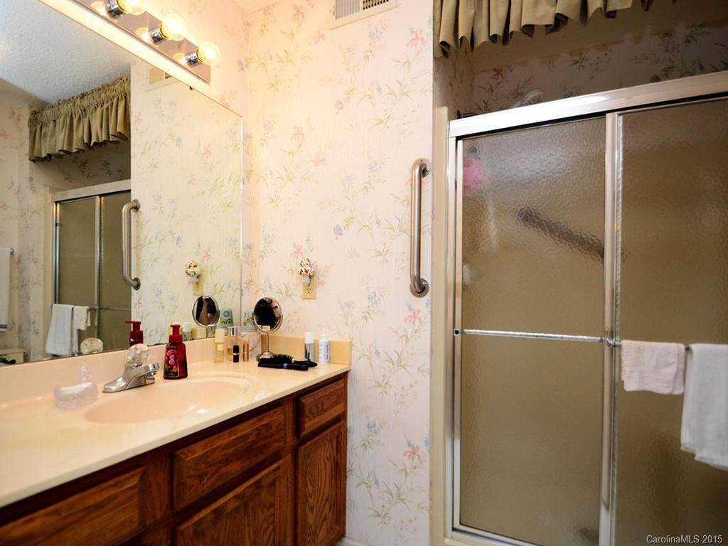 4605 Breakers Lane - Photo 13