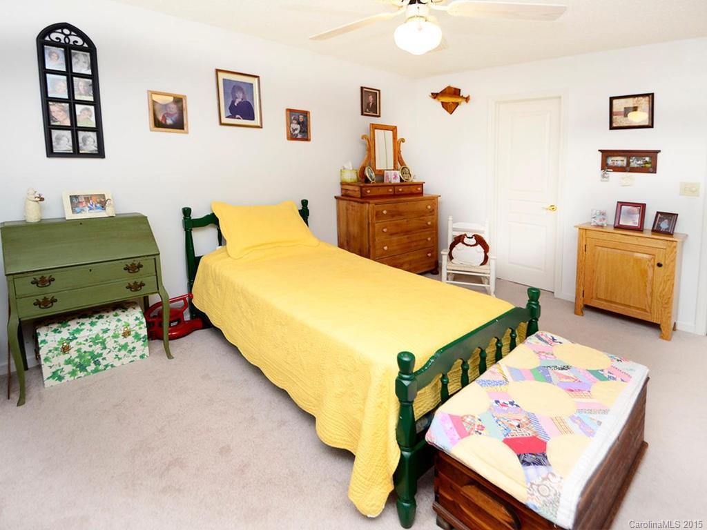4605 Breakers Lane - Photo 14