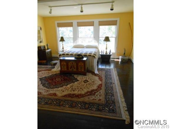 306 Lakey Gap Acres Road - Photo 16