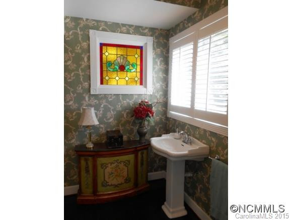 306 Lakey Gap Acres Road - Photo 17