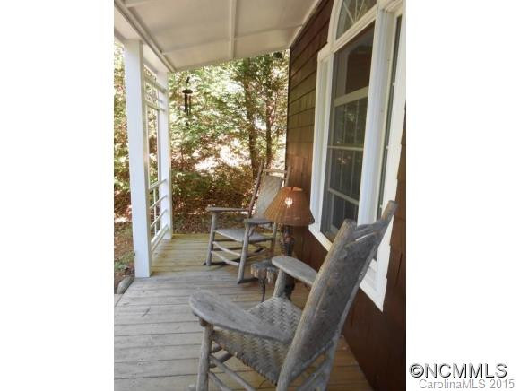 306 Lakey Gap Acres Road - Photo 3