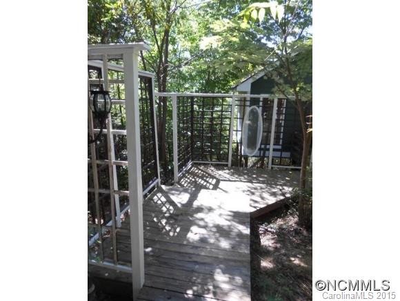 306 Lakey Gap Acres Road - Photo 22