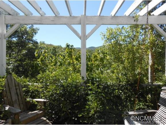306 Lakey Gap Acres Road - Photo 23
