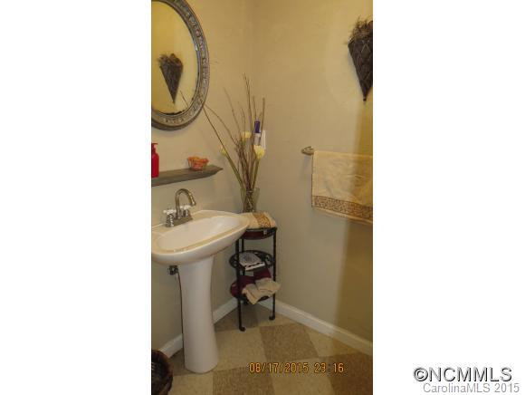 194 River Hills Drive - Photo 10