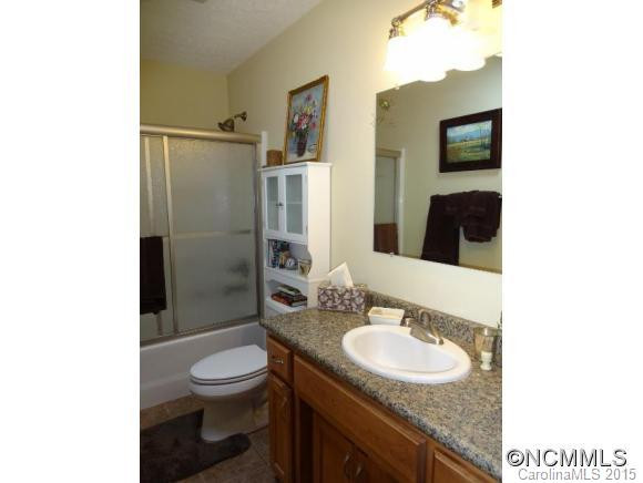 11 Southern Fairway Court - Photo 13