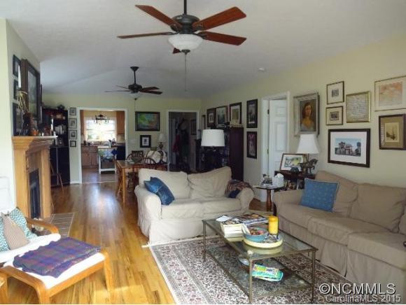 11 Southern Fairway Court - Photo 4