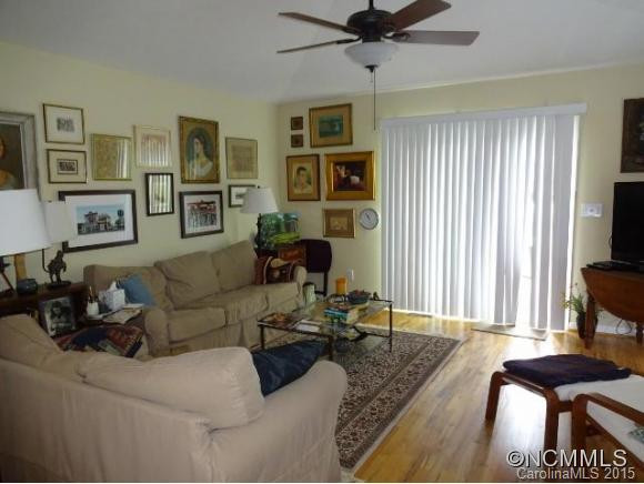 11 Southern Fairway Court - Photo 5