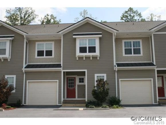 40 Foxden Drive #103
