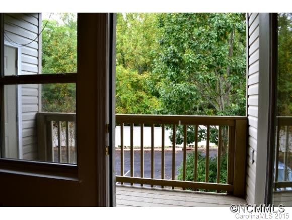 508 Carlyle Way - Photo 3