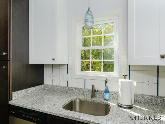 12 Lawndale Avenue - Photo 12