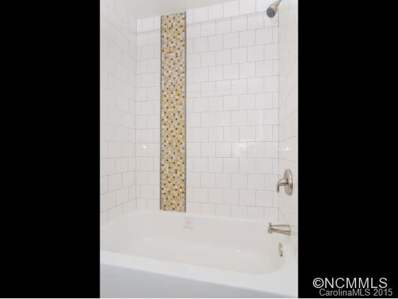 12 Lawndale Avenue - Photo 16