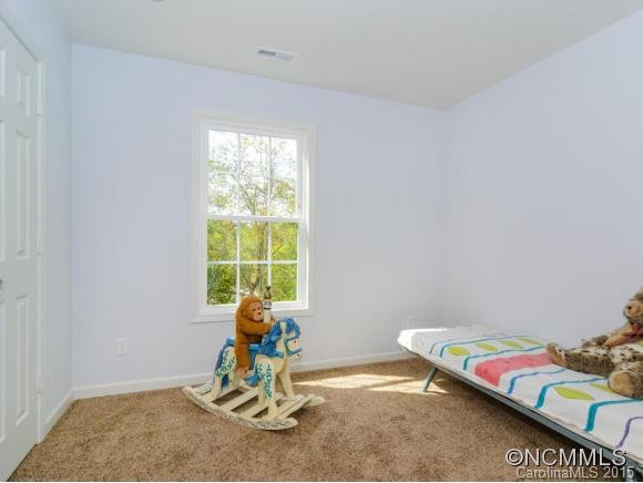 12 Lawndale Avenue - Photo 17