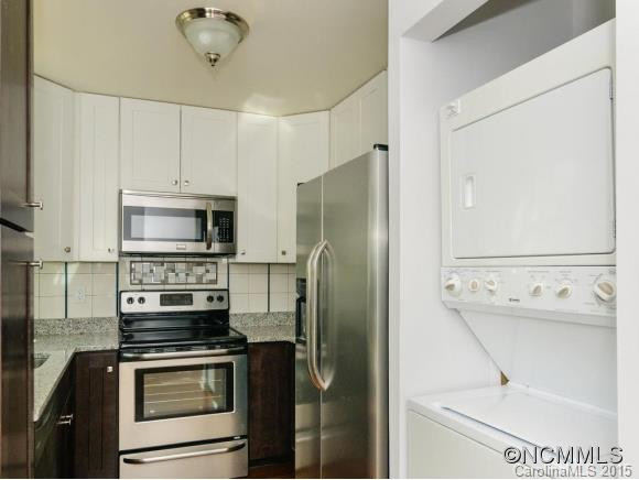 12 Lawndale Avenue - Photo 10