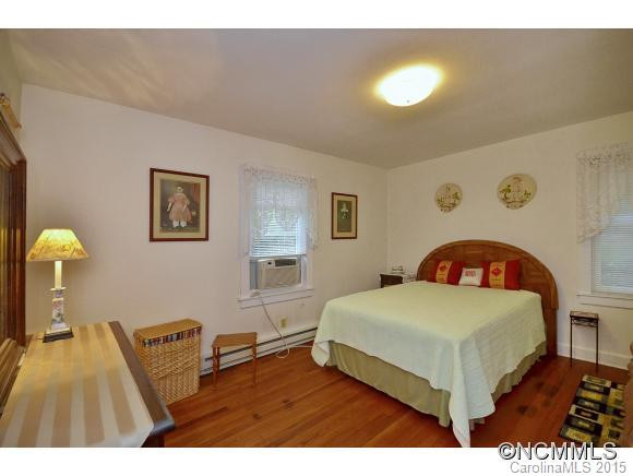 208 Border Street - Photo 7