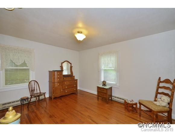 208 Border Street - Photo 8