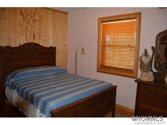 96 Chariot Drive - Photo 17