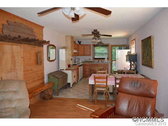96 Chariot Drive - Photo 8