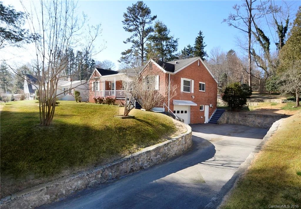76 MIDLAND Drive