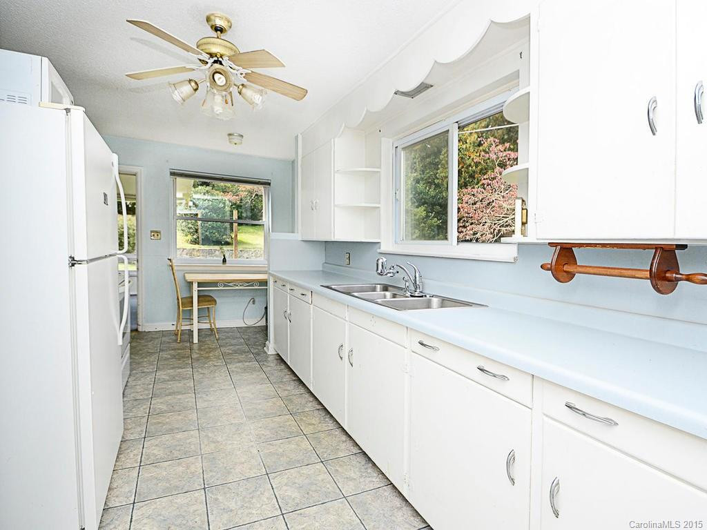 76 MIDLAND Drive - Photo 10