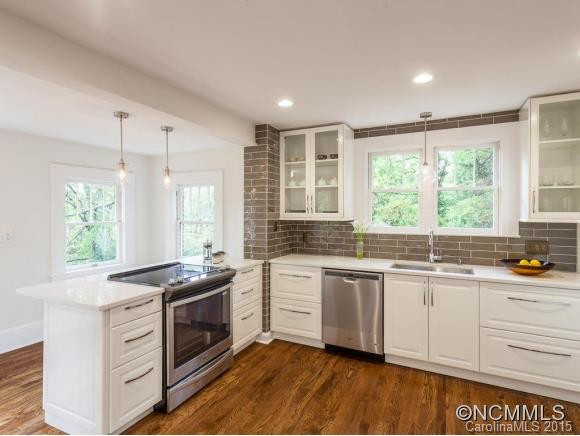 35 Winthrop Road - Photo 5