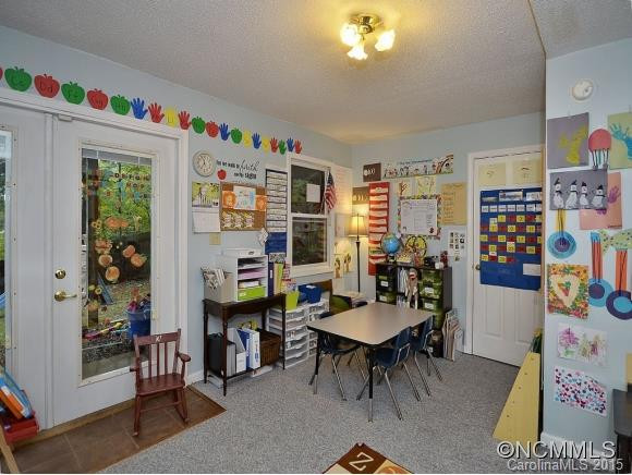 37 Foxberry Drive - Photo 14