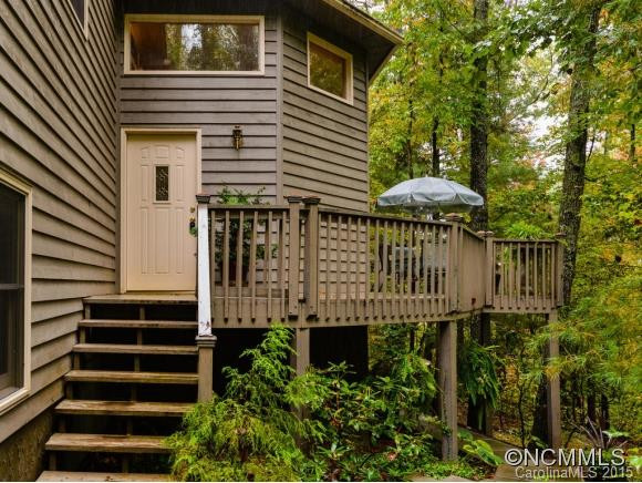 27 Gardenia Trail