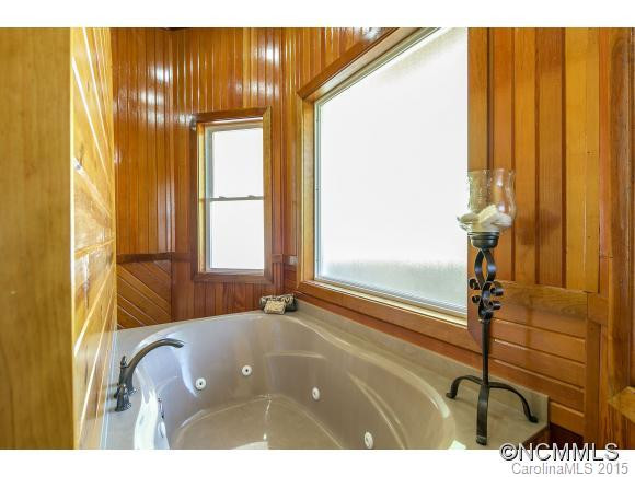 111 Jones Farm Road - Photo 9