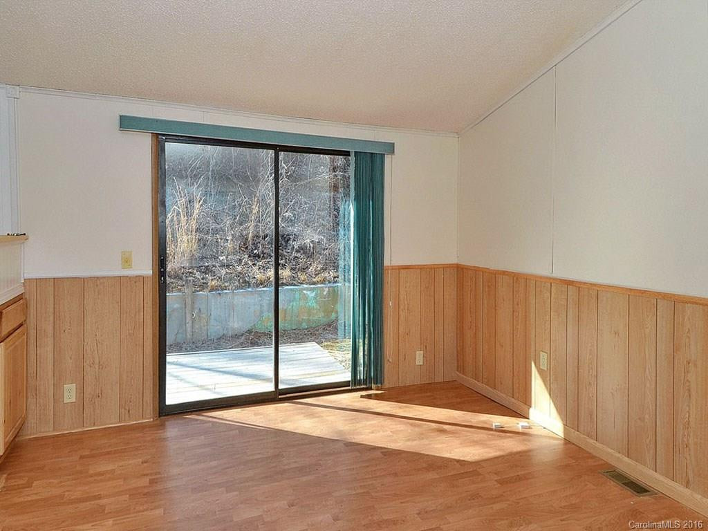 150 BEAR ROCK ROAD Road - Photo 3