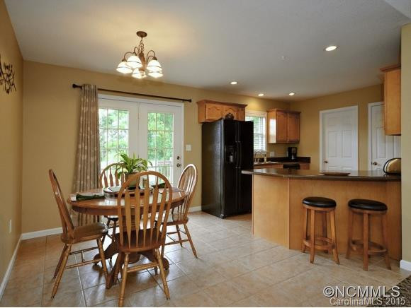 305 Hosta Court - Photo 4