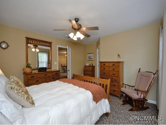 305 Hosta Court - Photo 9