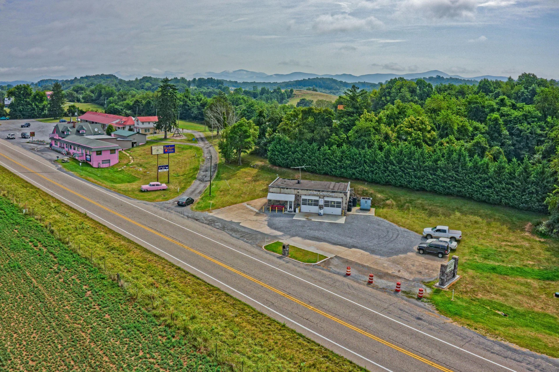 4373 Lee Hwy - Photo 2