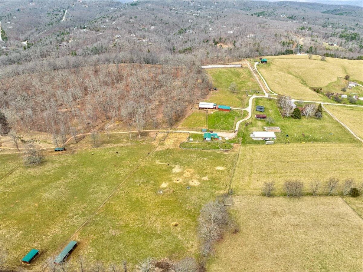 0 Toms Creek RD - Photo 32