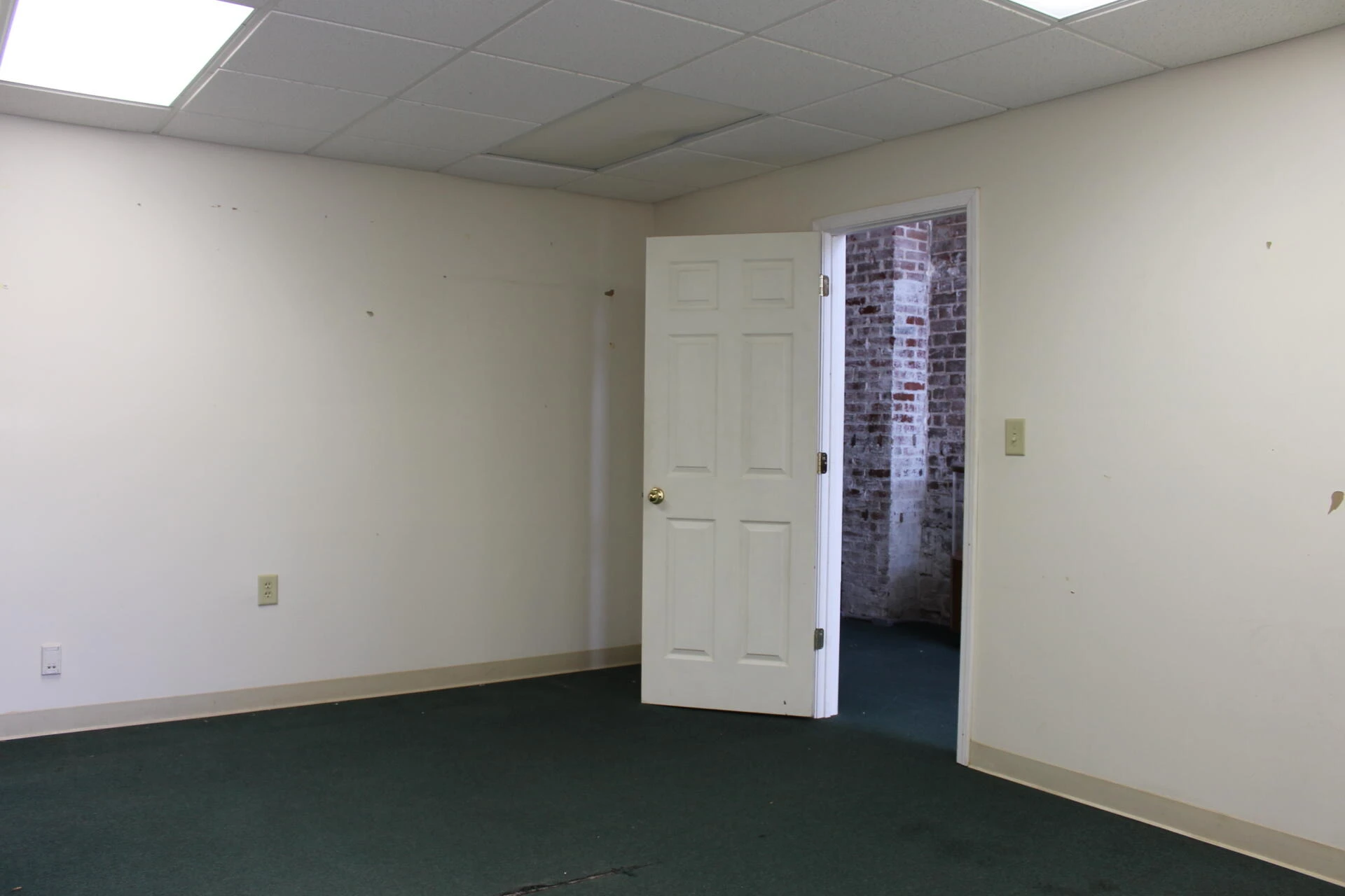 19752 Main ST - Photo 4