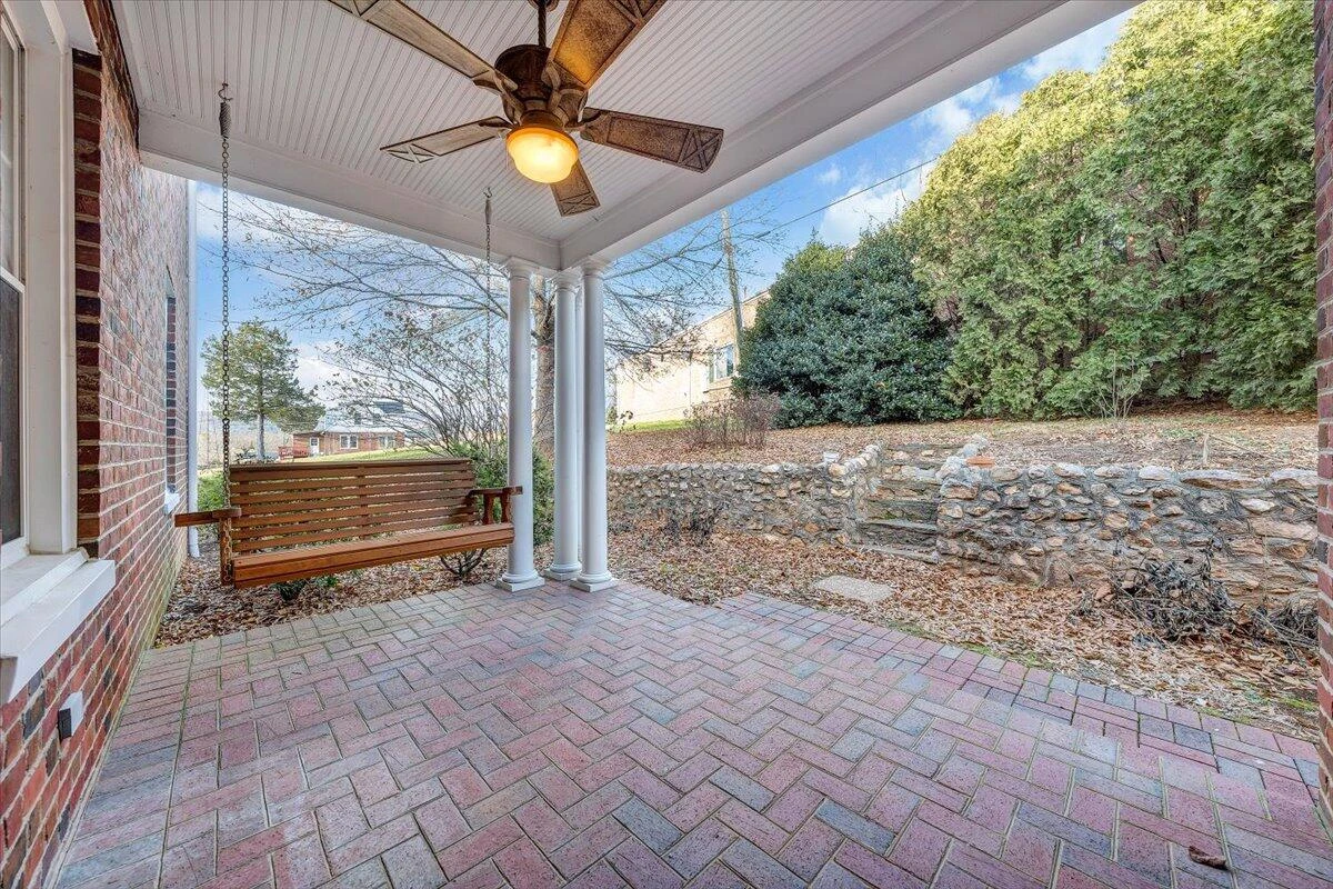 95 Floyd AVE - Photo 11