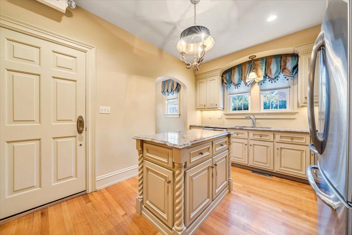 95 Floyd AVE - Photo 15