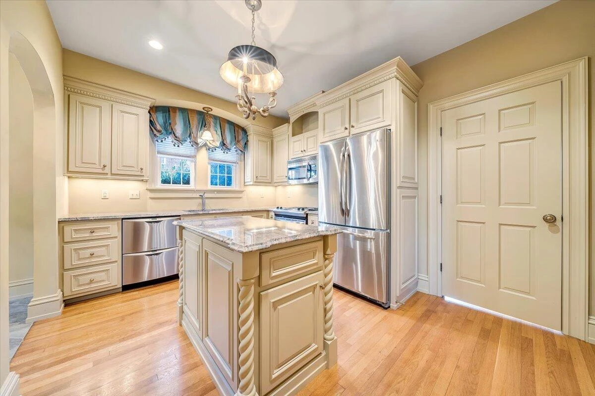 95 Floyd AVE - Photo 17