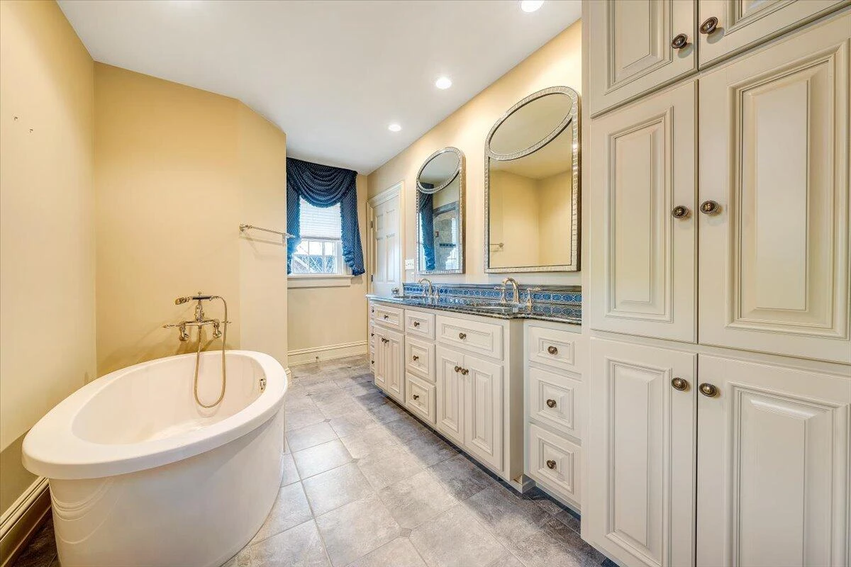 95 Floyd AVE - Photo 38